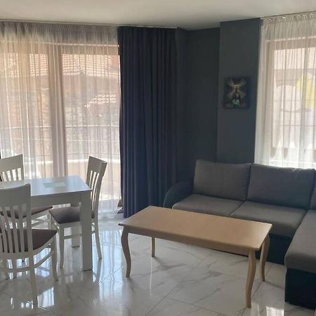 Markapart 2 - Apartment In Downtown Rusze Kültér fotó