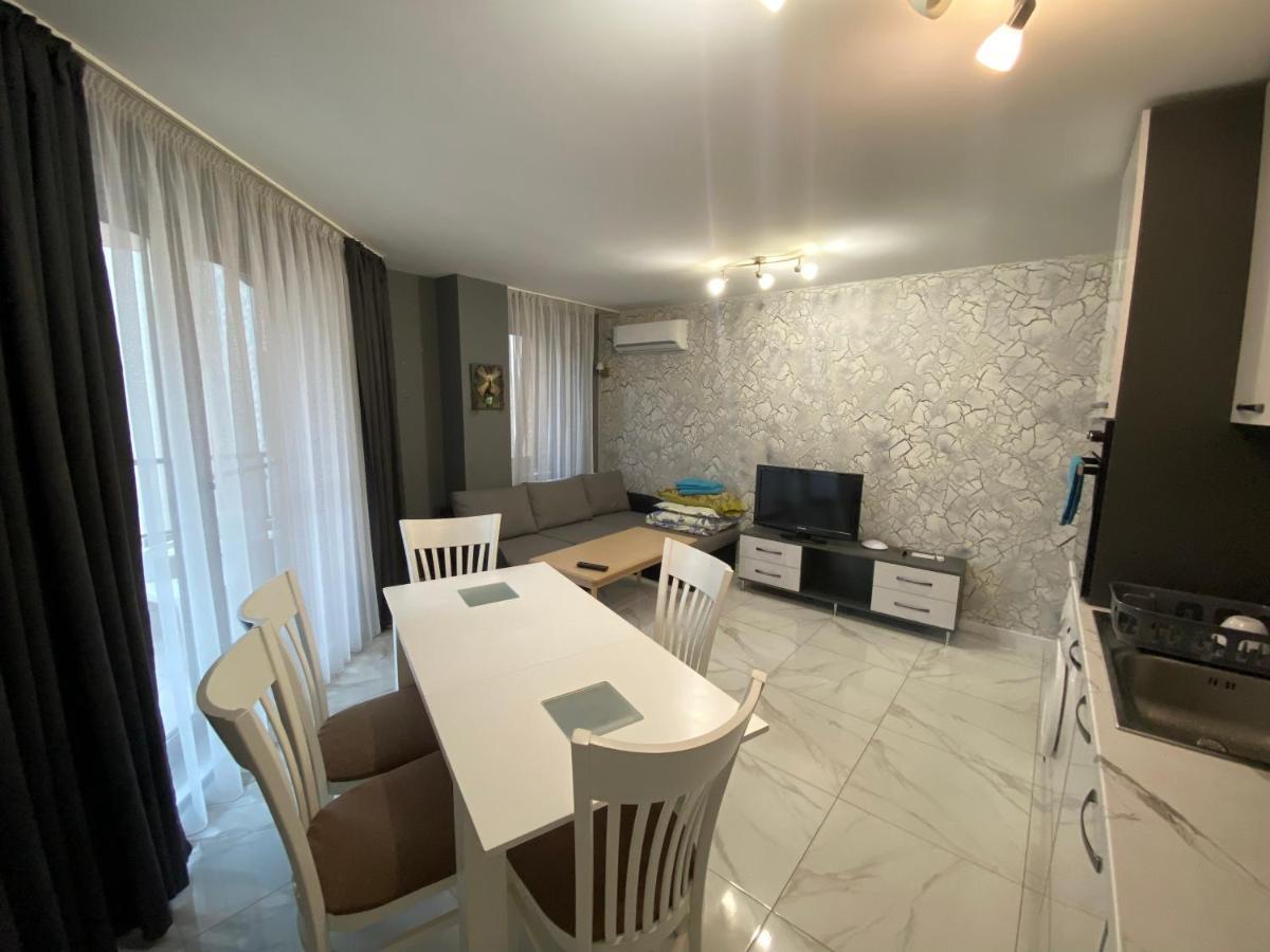 Markapart 2 - Apartment In Downtown Rusze Kültér fotó